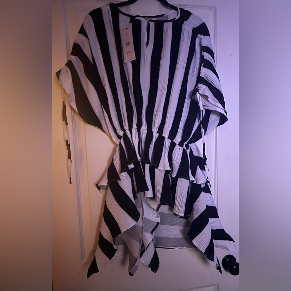 Akira tunic shirt
